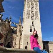 Profesora de italiano para extranjeros imparte clases a todo el mundo